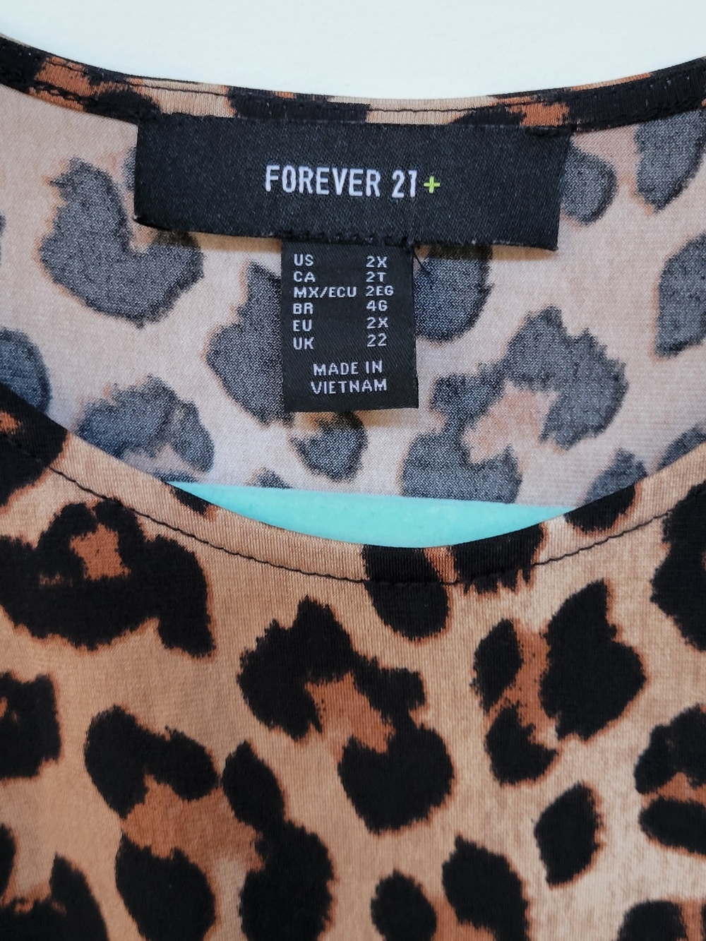 Asymetrical Leopard Print Knot-Front Long Sleeve Dress - Forever 21 - Picture 4 of 5